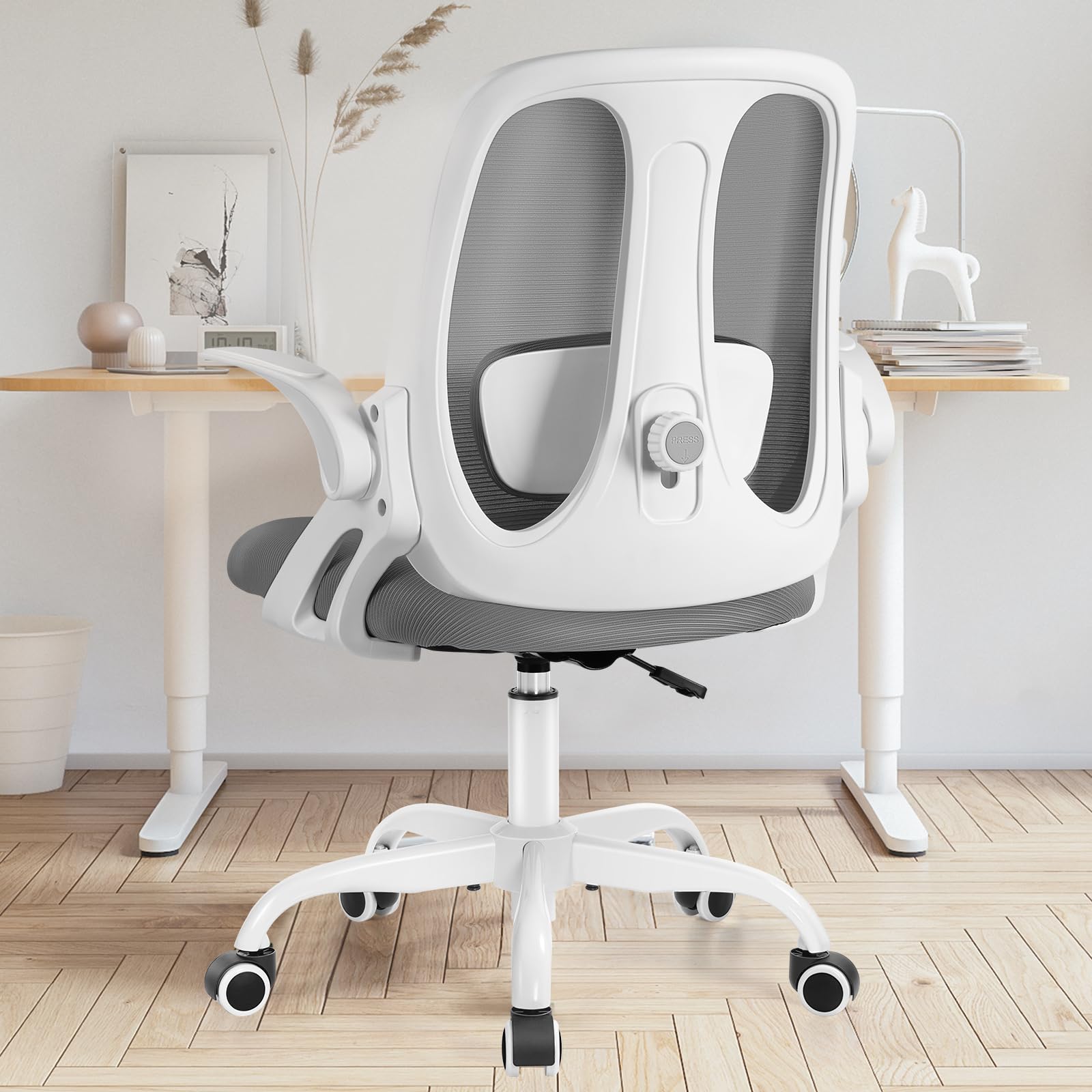 Office Chair, Ergonomic Computer Desk Chair with 2D Lumbar Support and Flip-up Arms, Swivel Breathable Mesh Task Chair with Adjustable Height for Home Office  Polyethylene